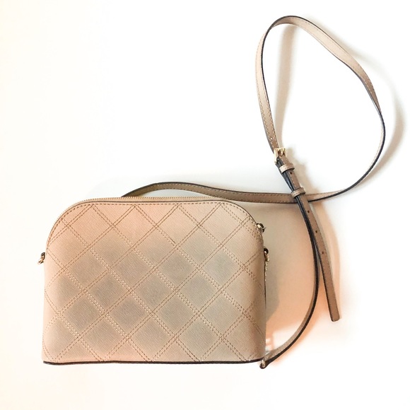 Michael Kors - Picture 2 of 3